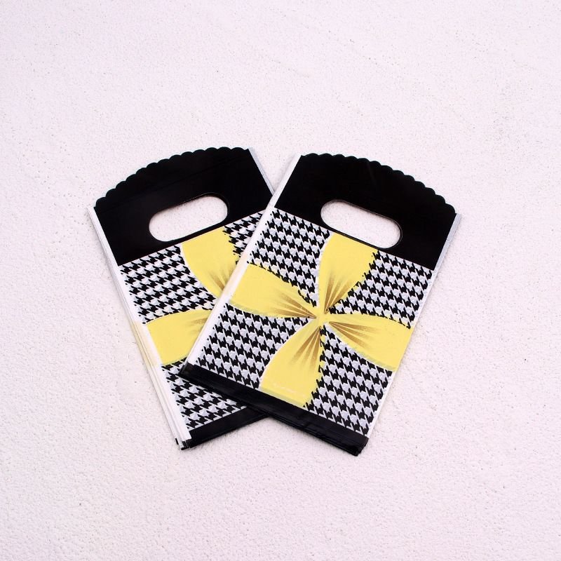 50pcs/pack Boutique Jewelry Mini Small Plastic Gift Packaging Bag
