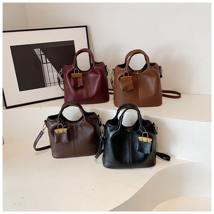 Women Retro Casual Large Capacity PU Shoulder Bag