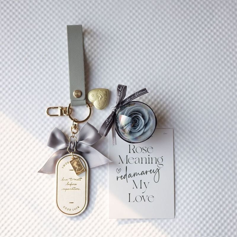 Eternal Flower Keychain Rose Gift Box