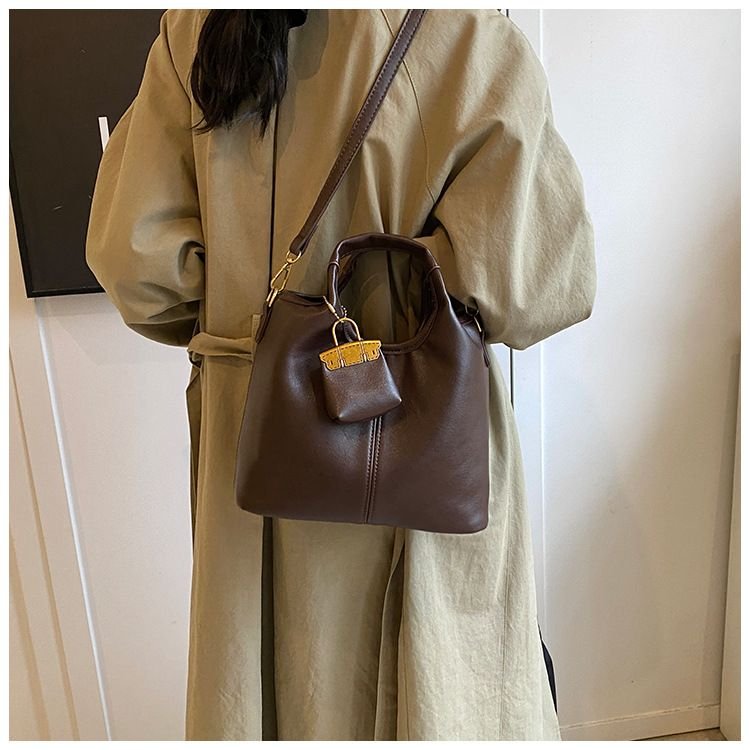 Women Retro Casual Large Capacity PU Shoulder Bag