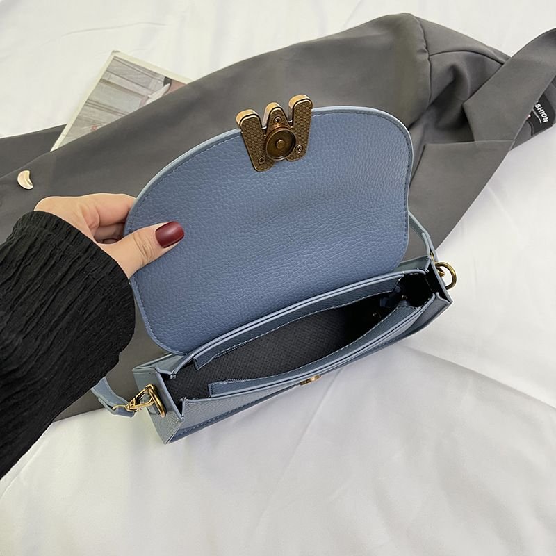 Women Simple Solid Color M Letter Flap Square Shoulder Bag