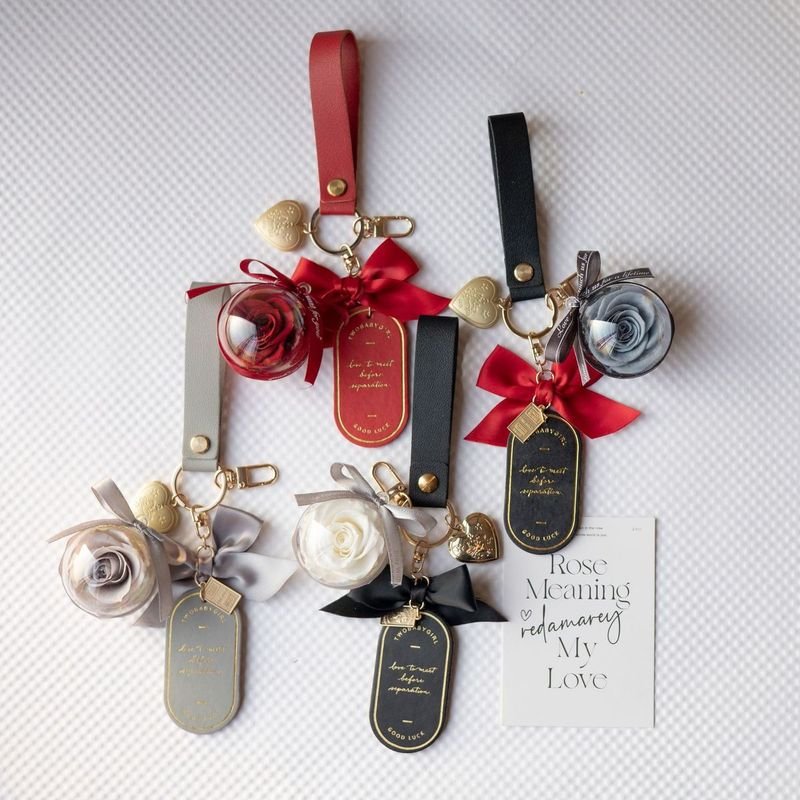 Eternal Flower Keychain Rose Gift Box