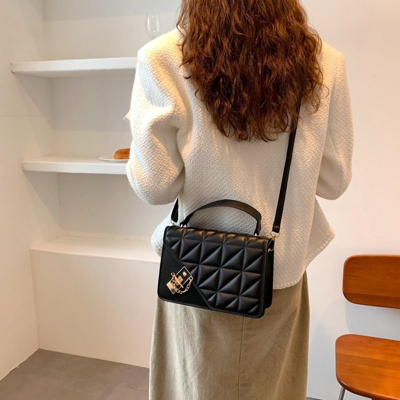 Women Rhombus Lattice Solid Color Crossbody Bag