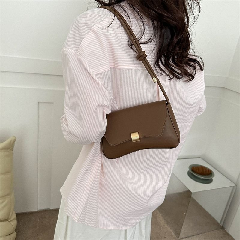 Fashionable Simple Solid Color Shoulder Underarm Bag